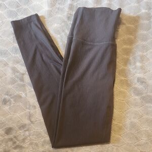 🍀All in Motion Black Ribbed Leggings